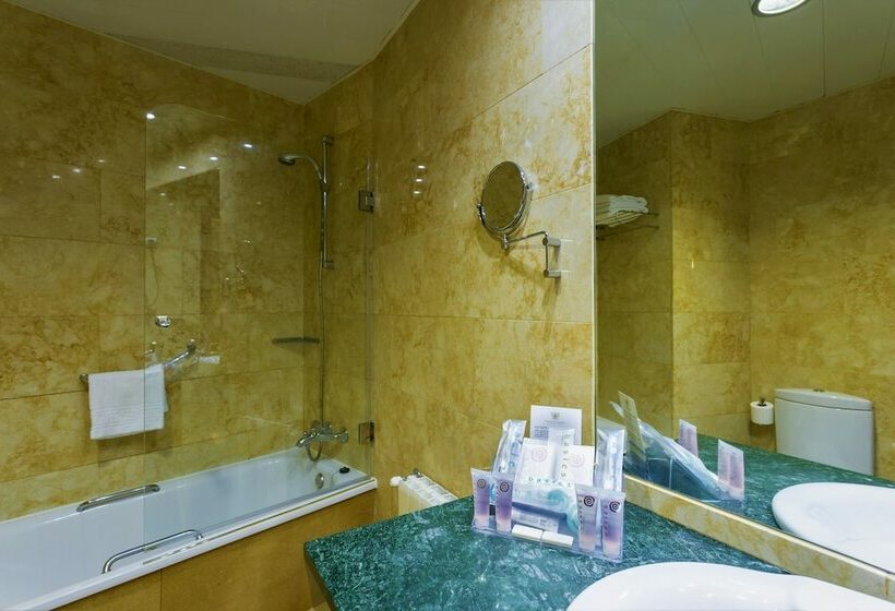 スタンダードルーム, Sercotel Palacio De Tudemir