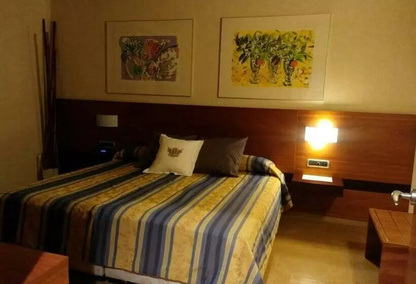 سوییت, Sercotel Palacio De Tudemir