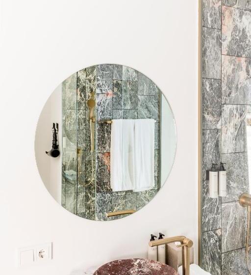 スーペリアールーム, Kai 36 Hotel Zwischen Fels Und Fluss