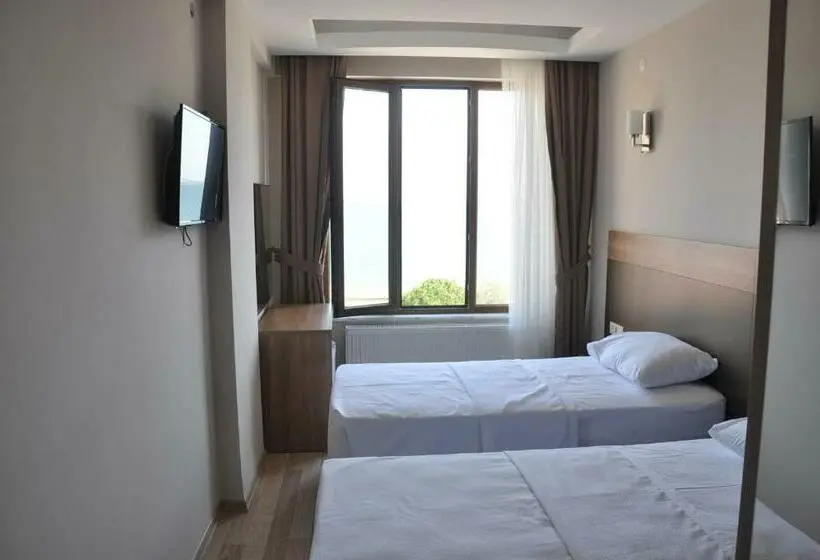 Camera Standard Vista Mare, Longoz