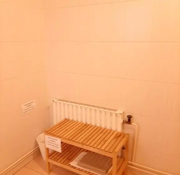 バスルーム共有のトリプルスタンダード, Garni Hotel Asas