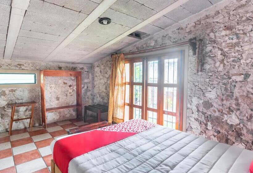 غرفة عائلية, Rancho Hotel El Carmen