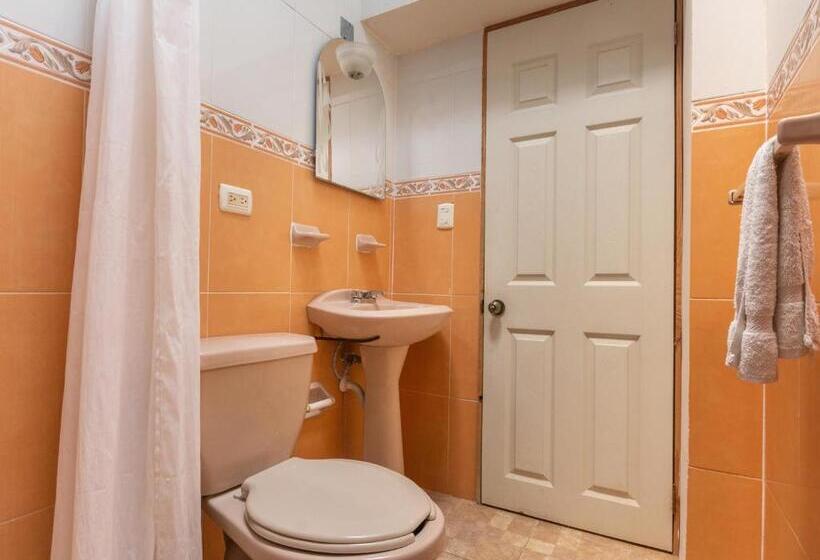 غرفة قياسية, Rancho Hotel El Carmen