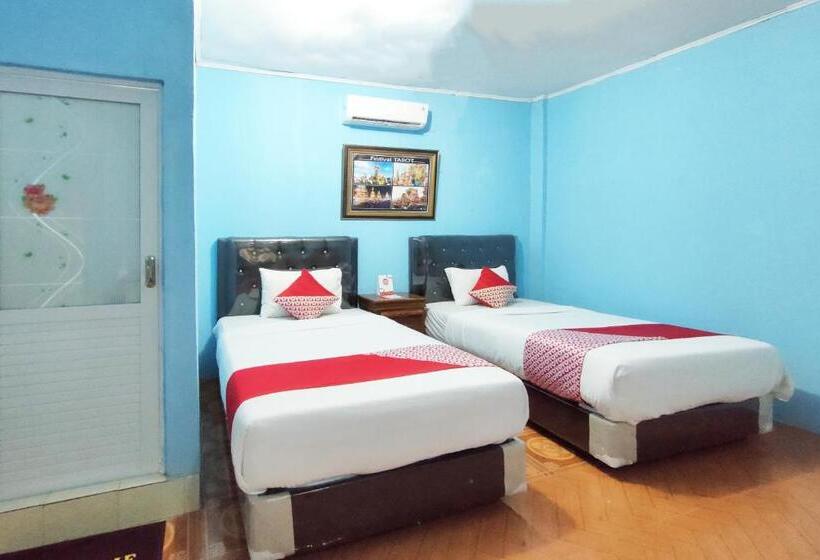 اتاق لوکس, Oyo 2994  Wedika