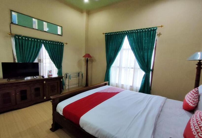 سوییت لوکس, Oyo 2994  Wedika