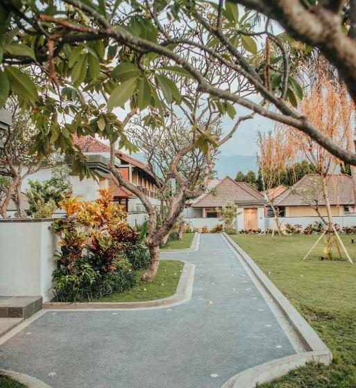 ‫فيلا غرفة نوم واحدة, New Sunari Lovina Beach Resort