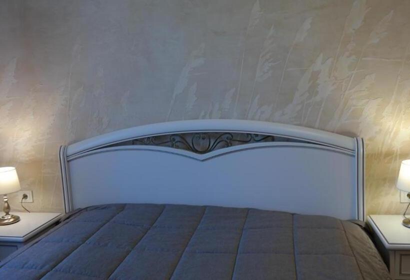 اتاق استاندارد, Harmony Park Nida House