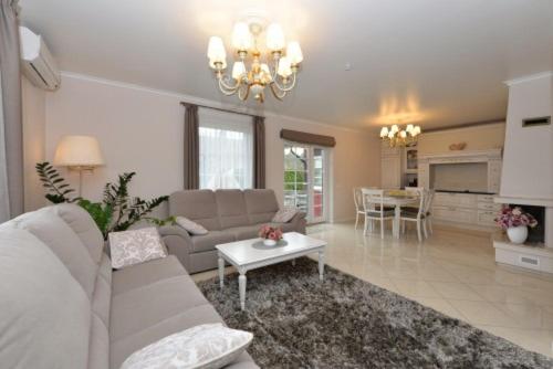 آپارتمان لوکس 1 خوابه, Harmony Park Nida House