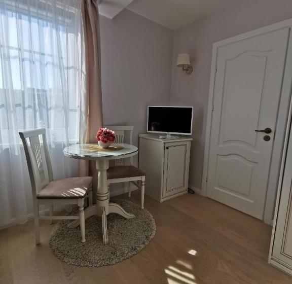 اتاق استاندارد, Harmony Park Nida House