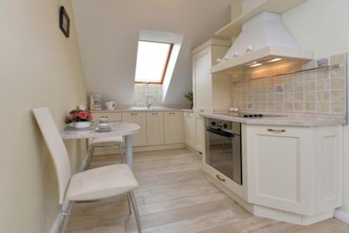 آپارتمان 2 خوابه, Harmony Park Nida House