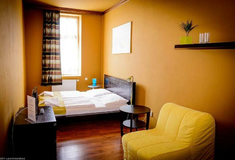 Номер Стандарт, Penzion Pod Kašnou