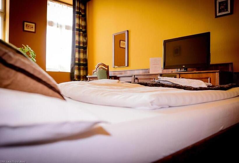 Номер Стандарт, Penzion Pod Kašnou