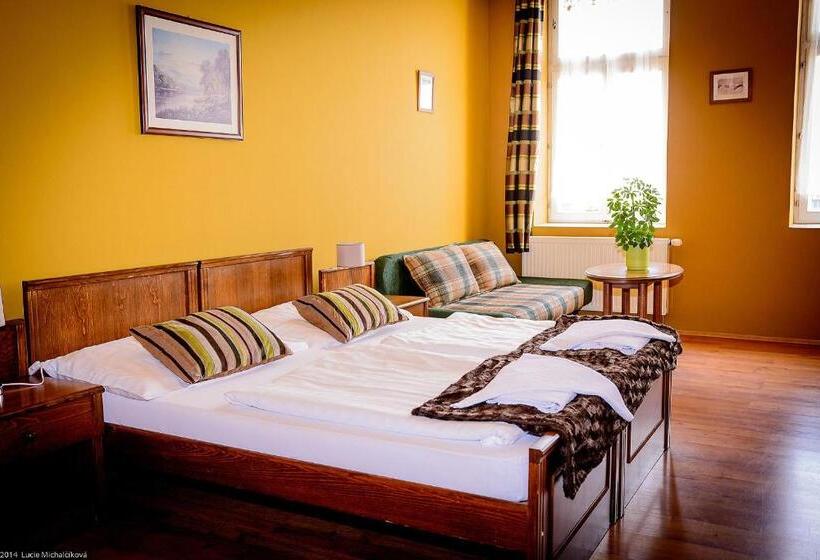 Номер Стандарт, Penzion Pod Kašnou