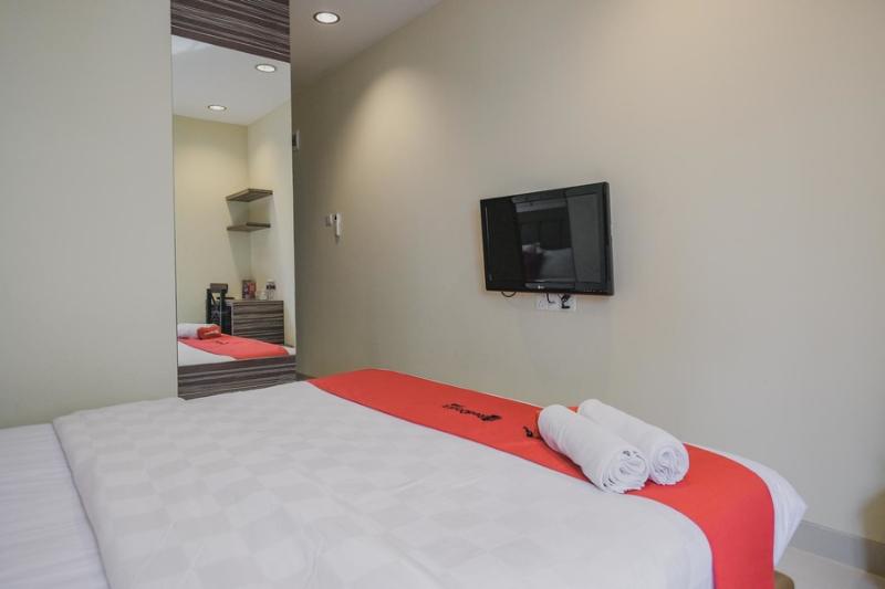 Номер Стандарт, Reddoorz Plus Near Ferry Terminal Batam Center