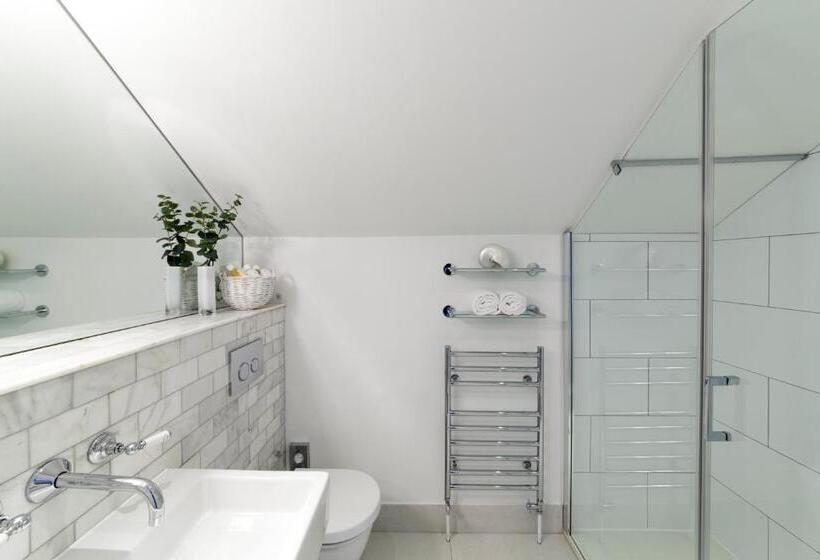 غرفة قياسية سرير كينج, Boskerris