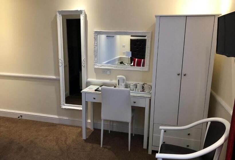 غرفة قياسية فردية, Camelia