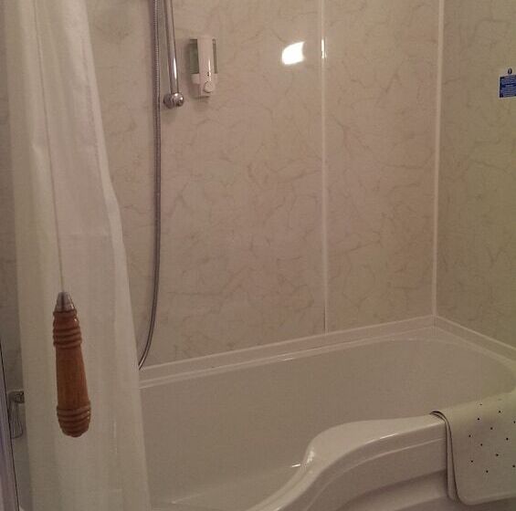 Семейный Номер, Inn At Ardgour