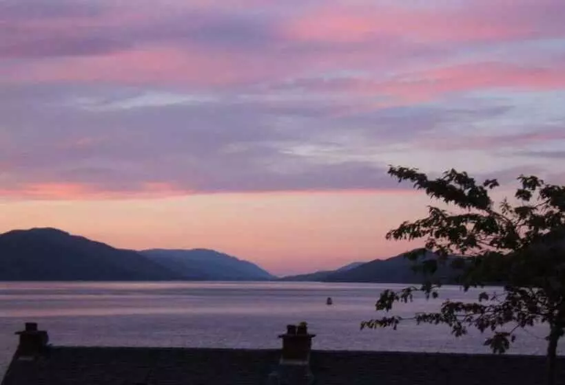 اتاق استاندارد سه نفره, Inn At Ardgour