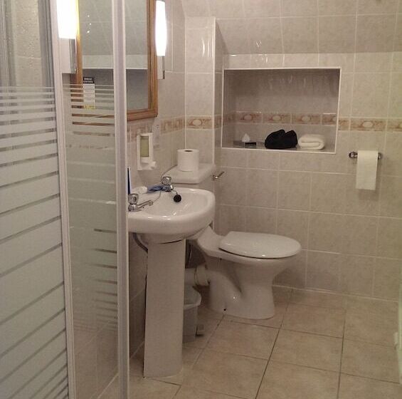 Номер Стандарт Трехместный, Inn At Ardgour