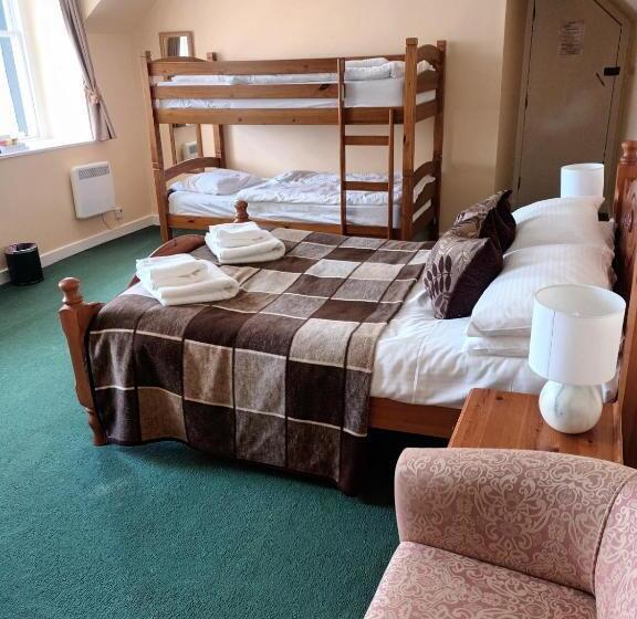 Семейный Номер, Inn At Ardgour