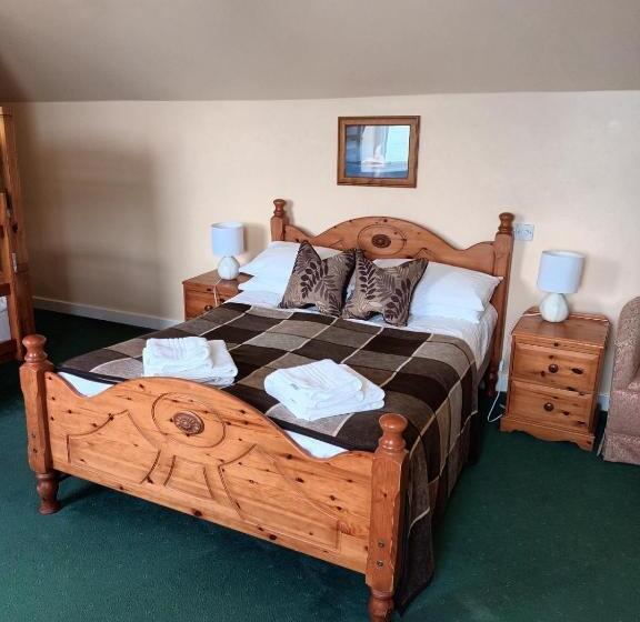 Семейный Номер, Inn At Ardgour