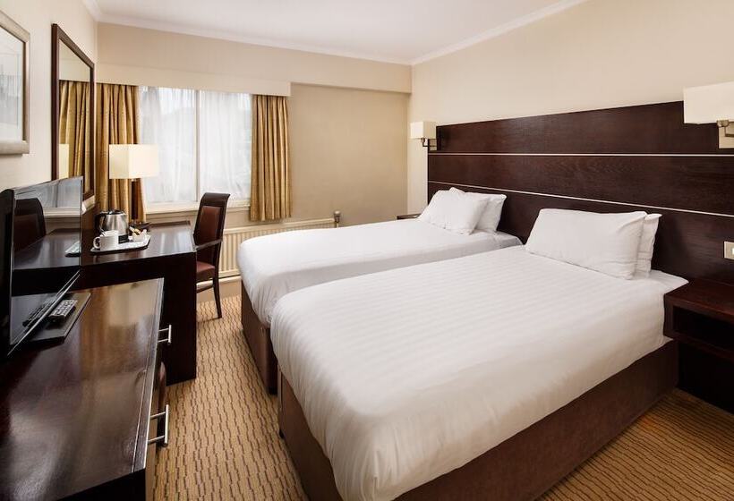Классический Номер, Mercure Leeds Parkway