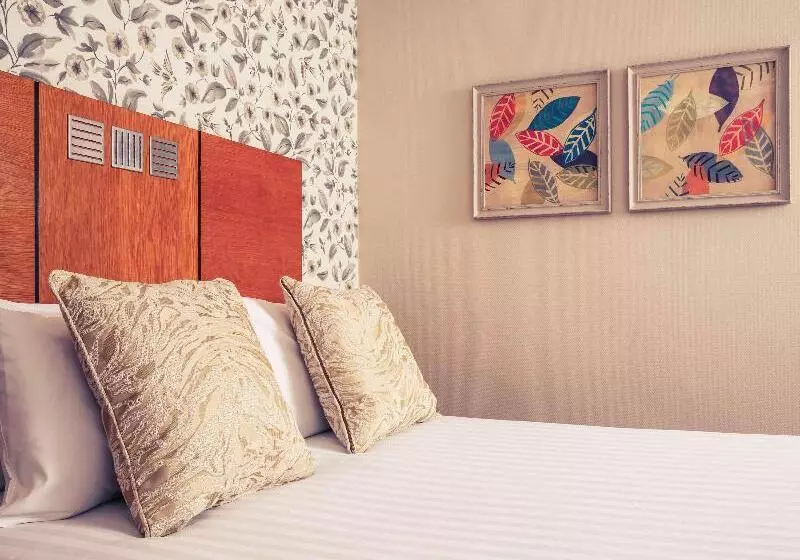 اتاق کلاسیک یک تخته, Mercure Leeds Parkway