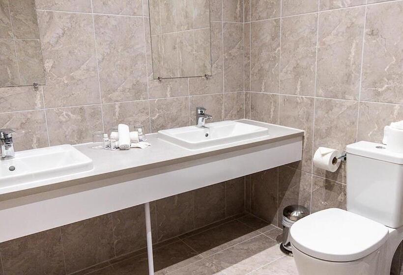 غرفة قياسية, The Parsonage Hotel & Spa