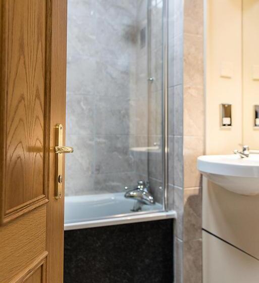 غرفة قياسية, The Parsonage Hotel & Spa