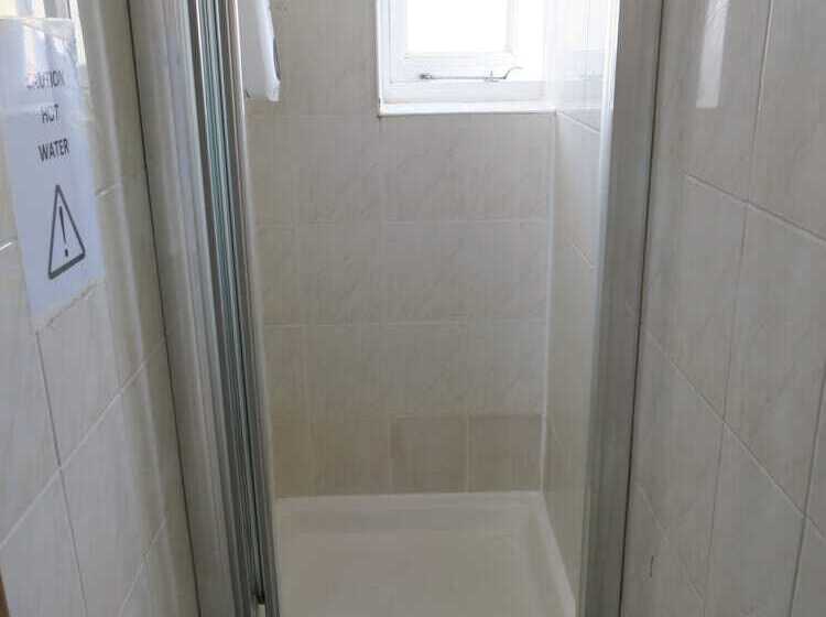 غرفة عائلية حمام مشترك, Strand Continental   Hostel