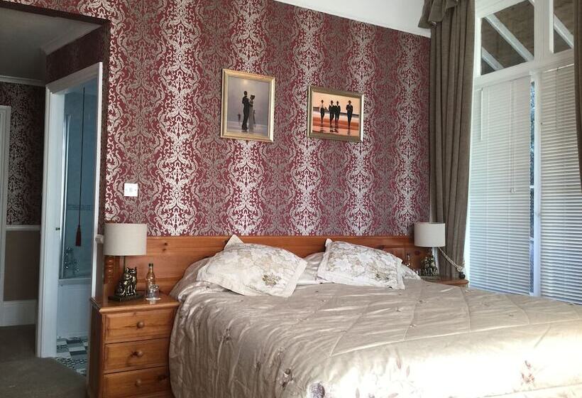 غرفة ديلوكس, The Belmont