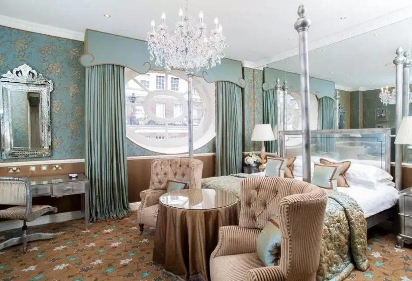 ジュニアスイート, The Chesterfield Mayfair