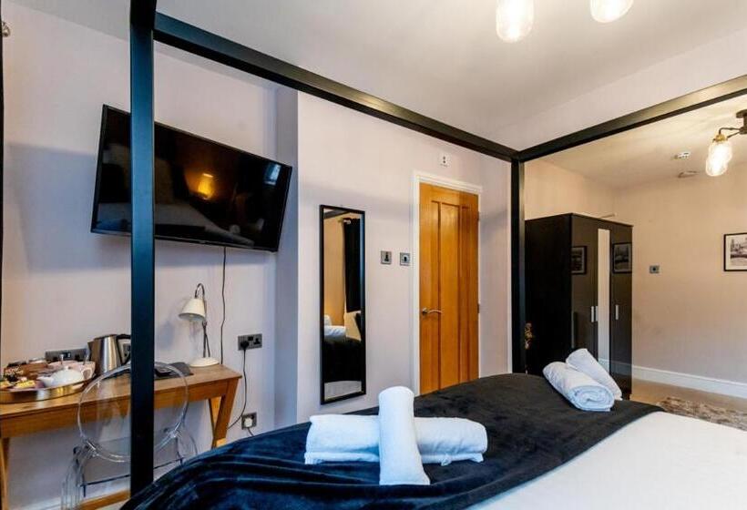 스탠다드 룸 킹사이즈 침대, The Gower