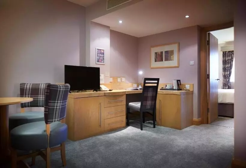 スイート（家族用）, Best Western Premier Knowsley Suites Hotel & Spa