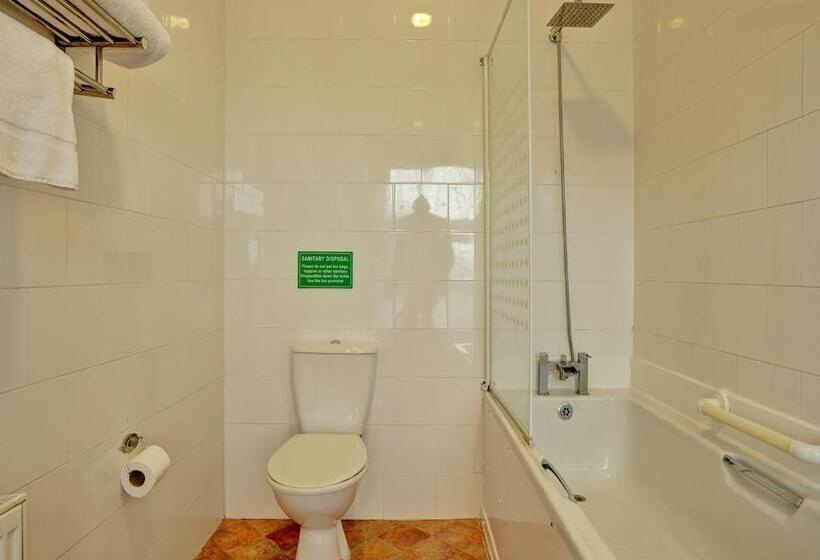 스탠다드 룸, The Waverley