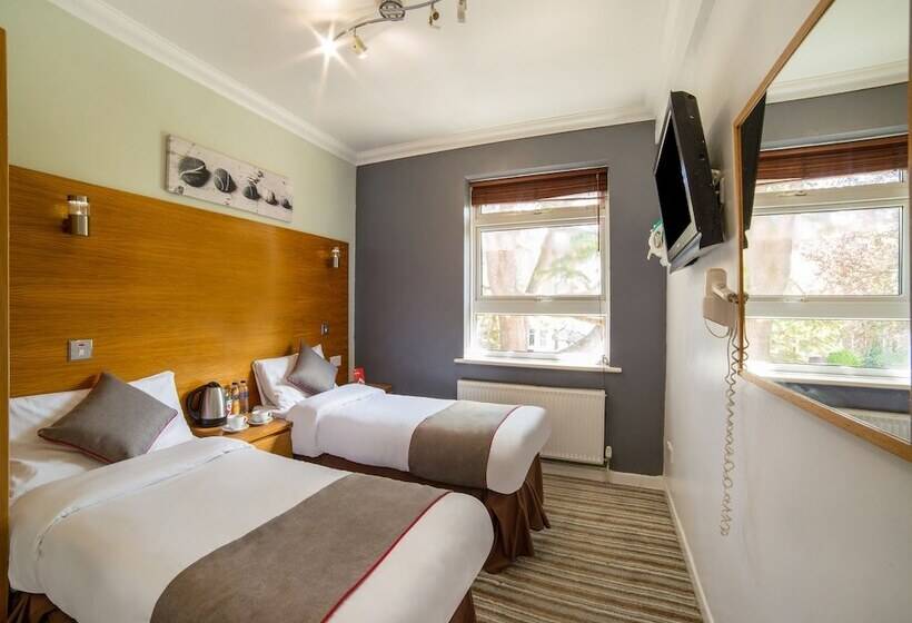 غرفة قياسية, Kingsley