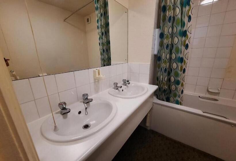 Номер Стандарт, Lion Hotel Dulverton