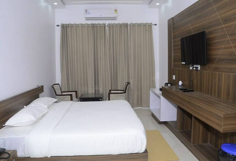 غرفة سوبيريور, Corbett Treff