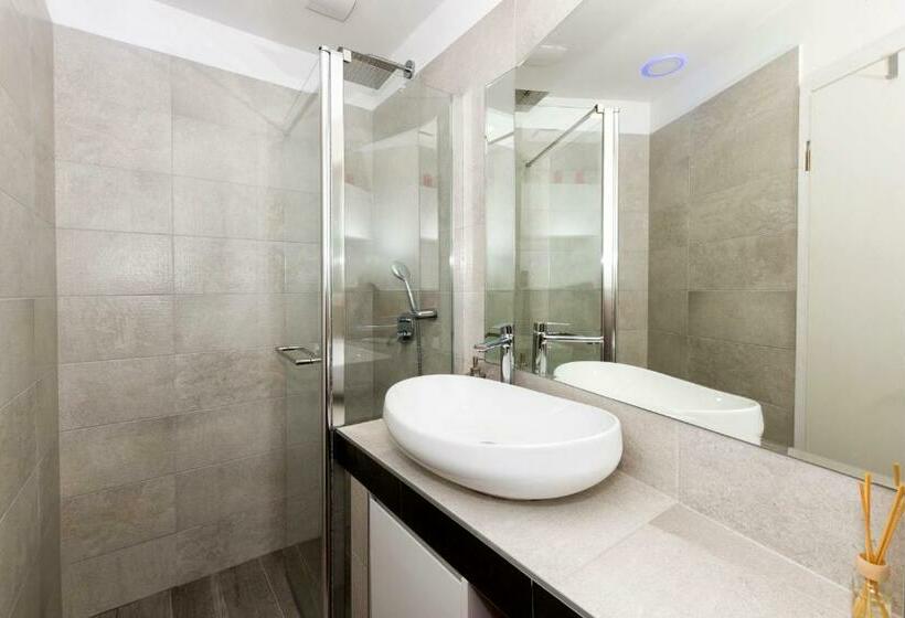 דירת חדר, Guesthause Antonio