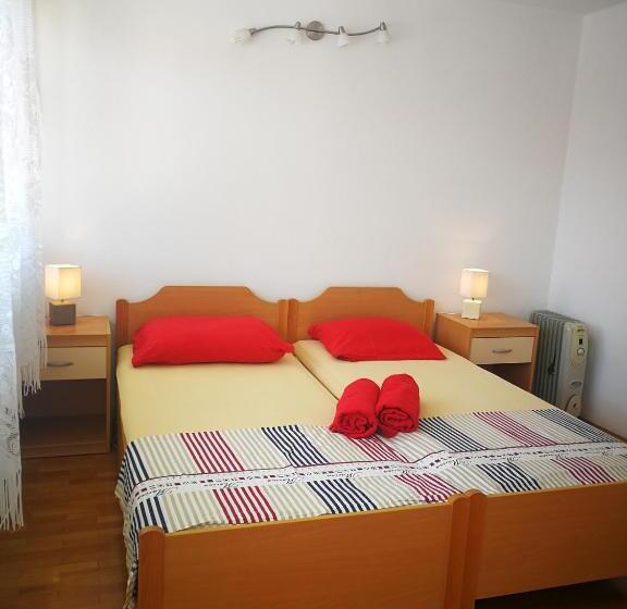 דירת שני חדרים, Guesthause Antonio