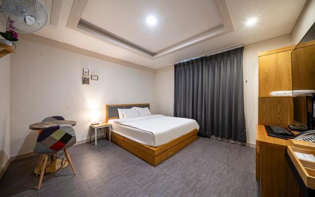 חדר סטנדרט, Masan Amor