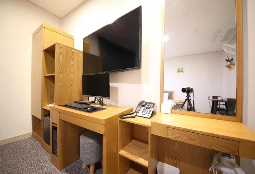 חדר סופריור, Masan Amor