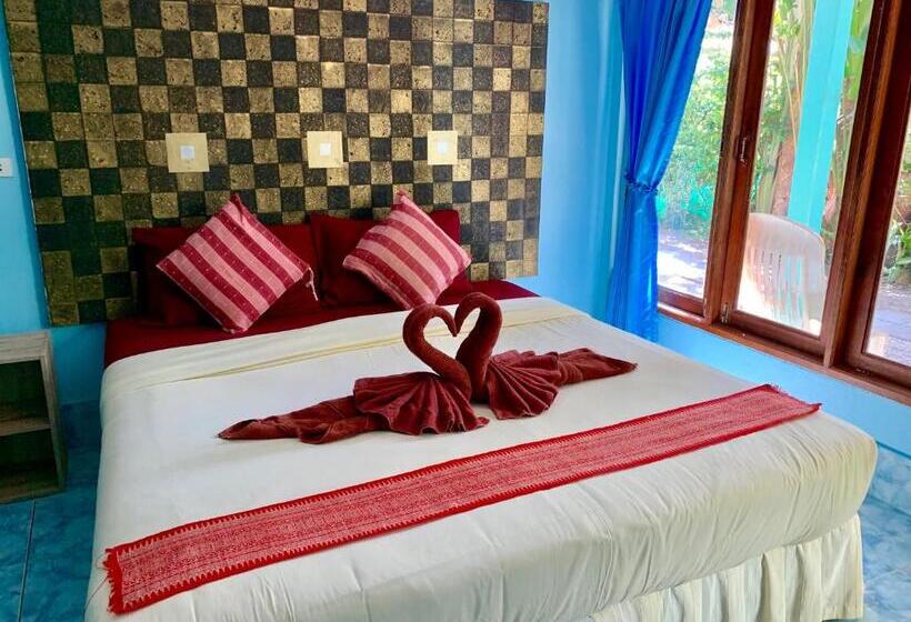 带大床的高级房间, Pakmeng Guesthouse