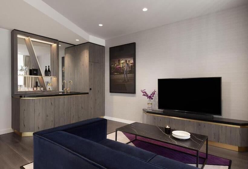 Люкс Кровать Кинг, X Brisbane Fortitude Vly, Vignette Collection An Ihg