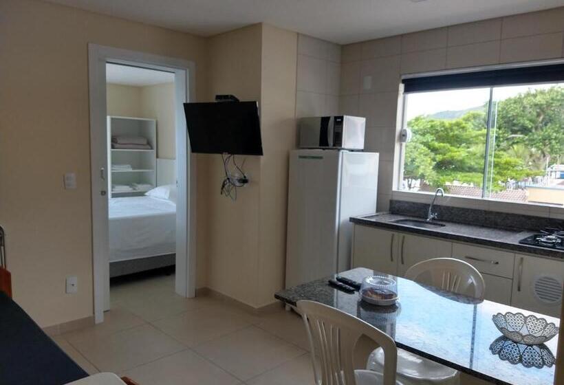 דירת חדר נוף לים, Pousada Bella Bombinhas   Pé Na Areia