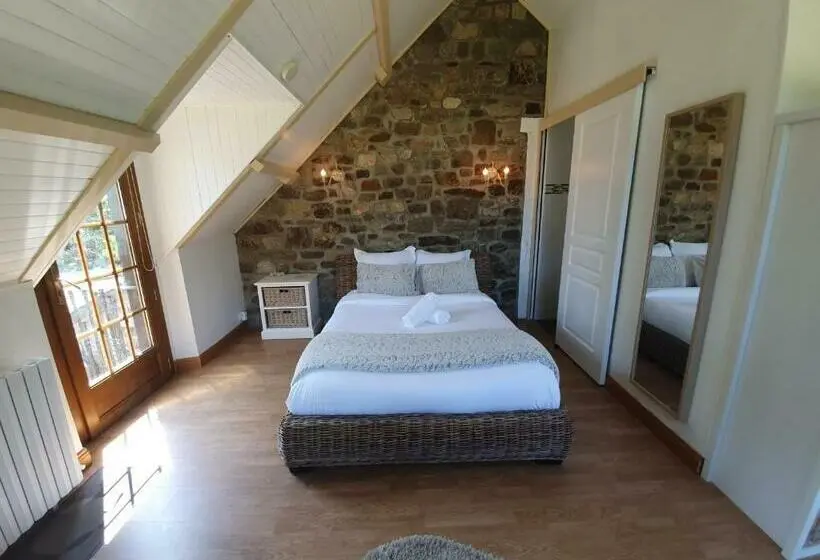 コンフォートトリプルルーム, Le Petit Moulin Du Rouvre