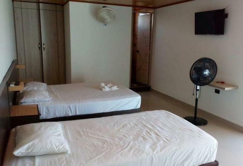 ２ダブルベッドのスタンダードルーム, Boutique Martin's