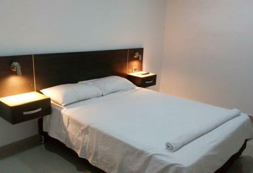 スタンダードルーム, Boutique Martin's