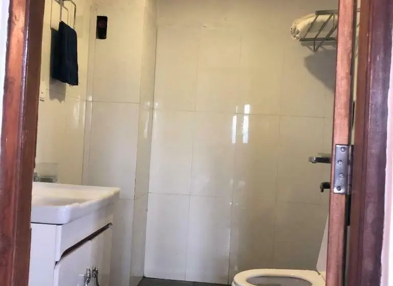 اتاق استاندارد با بالکن, The