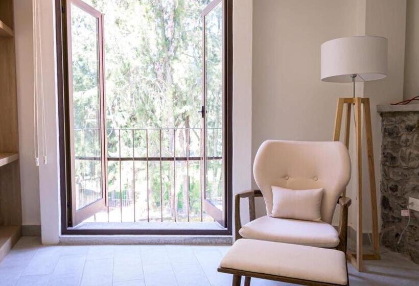 Люкс Повышенной Комфортности, Villa Toscana Valquirico Lofts & Suites Hotel Boutique